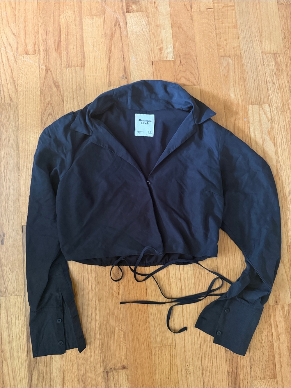 Abercrombie black blouse
